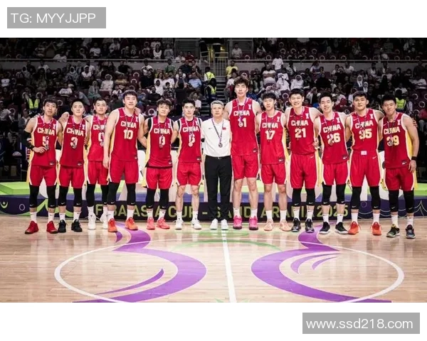 中国男篮迎战哥伦比亚队期待精彩对决展现篮球魅力与实力较量 中国男篮迎战哥伦比亚队期待精彩对决展现篮球魅力与实力较量