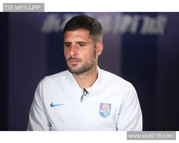 亚特兰与梅里达的激烈对决揭示足球战术与团队精神的较量